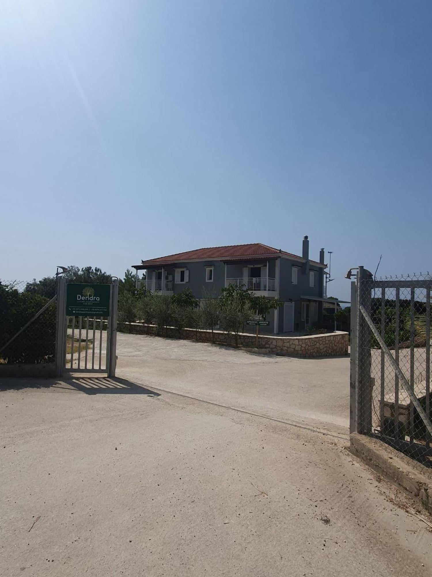 Dendra Apartments At Skala ポロス エクステリア 写真